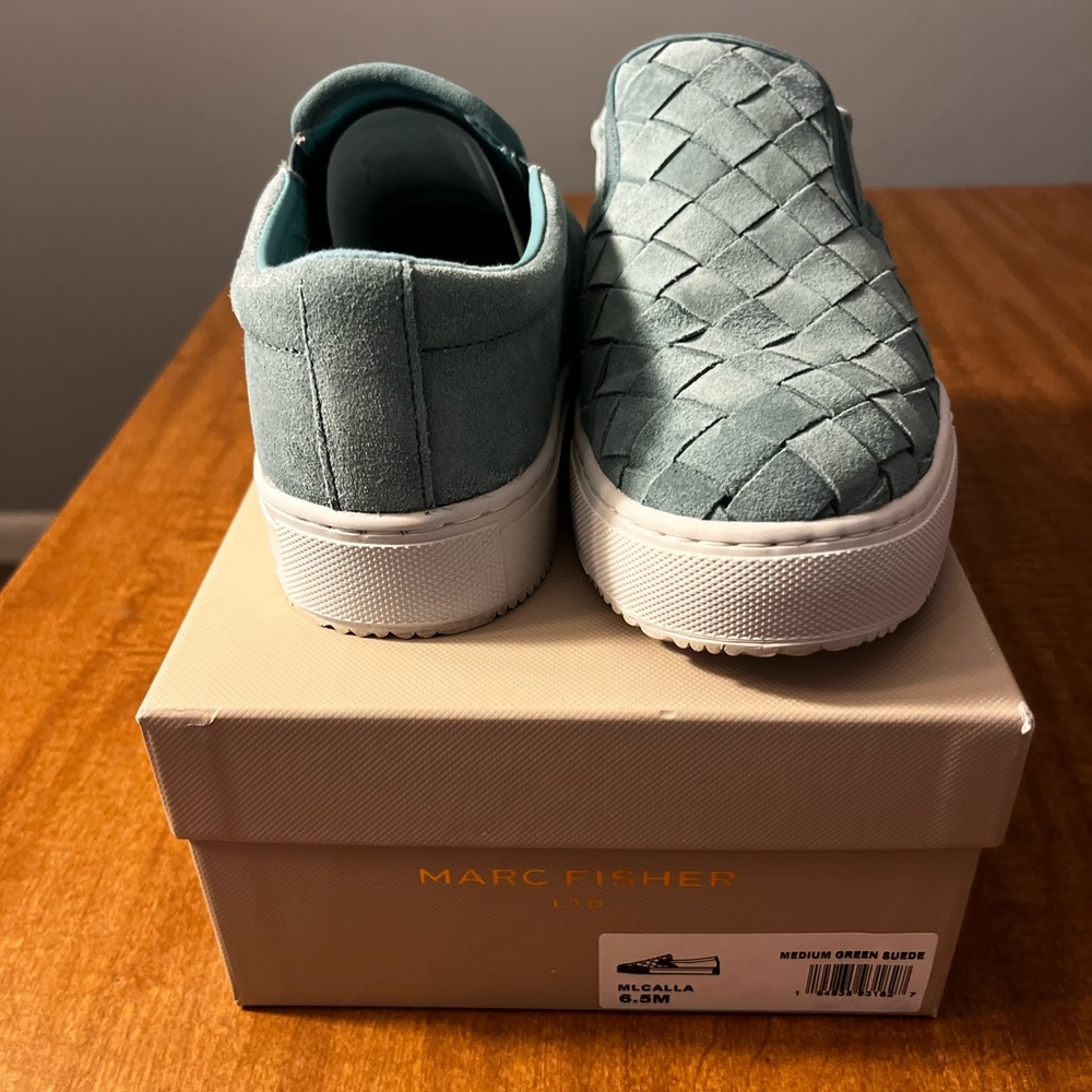 Marc Fisher suede slip-on sneakers, size 6.5, green/blue